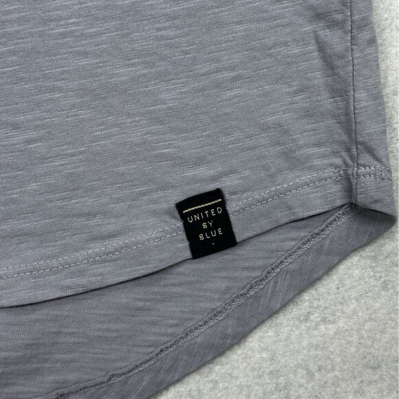 United By Blue Graphic Tee Venture On V-Neck Tee Women’s Size XS  Gray - Picture 5 of 7